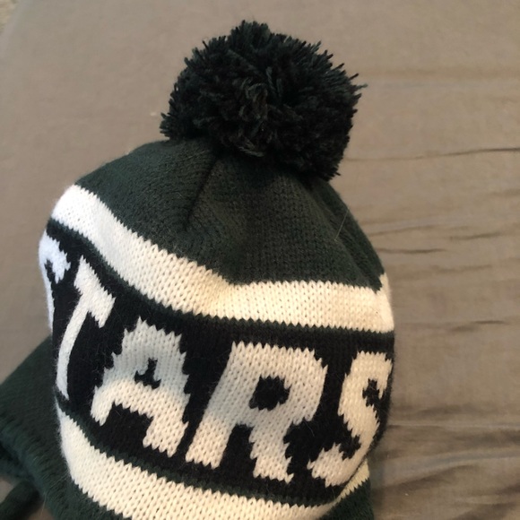 Texas Stars Hockey Beanie Cap with Top Poof - Picture 5 of 6